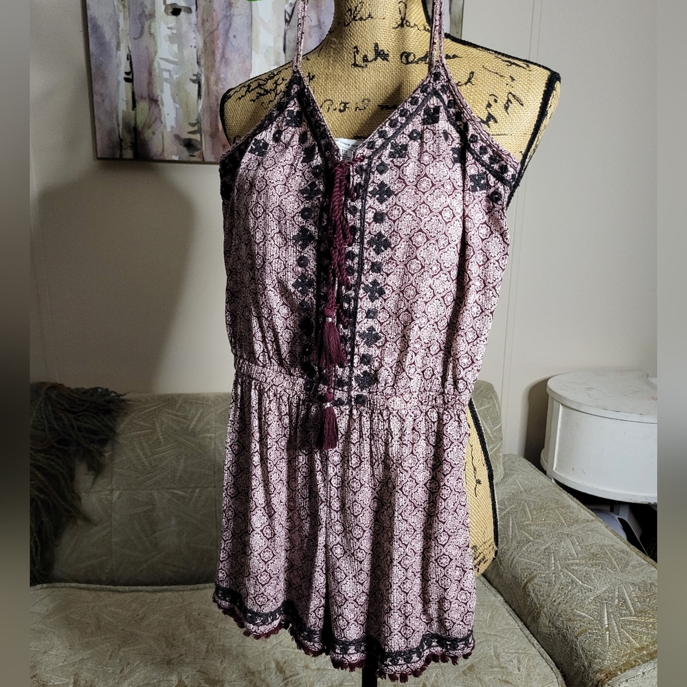 AE Outfitters Burgandy Mosic Romper